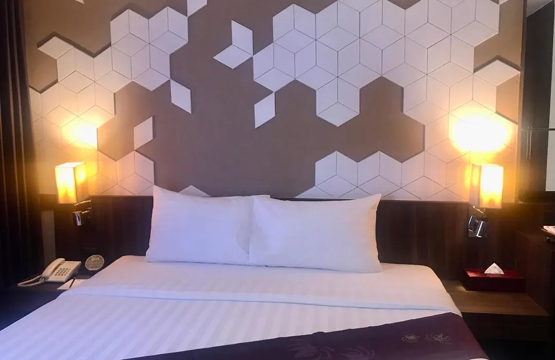 Paradiso Boutique Suites-1